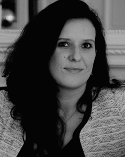 Claire Pouzenc, 37 ans, avocat au Barreau de Paris depuis 10 ans, est nommée associée du cabinet Alkyne Avocats, à compter du 1er novembre 2015 - Alkyne Avocats